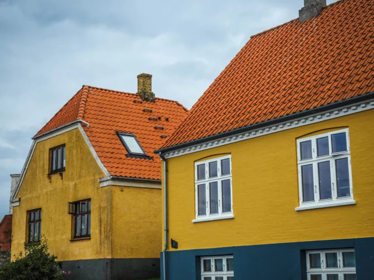 denmark_europe_home_yellow_architecture_bornholm_six_nuances_de_jaune